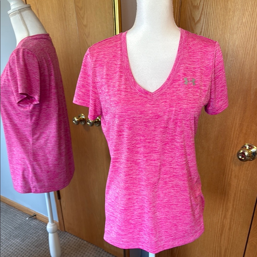 Under Armour Women's Pink V-Neck Top